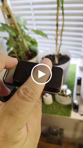 Customer video review of REFRESH