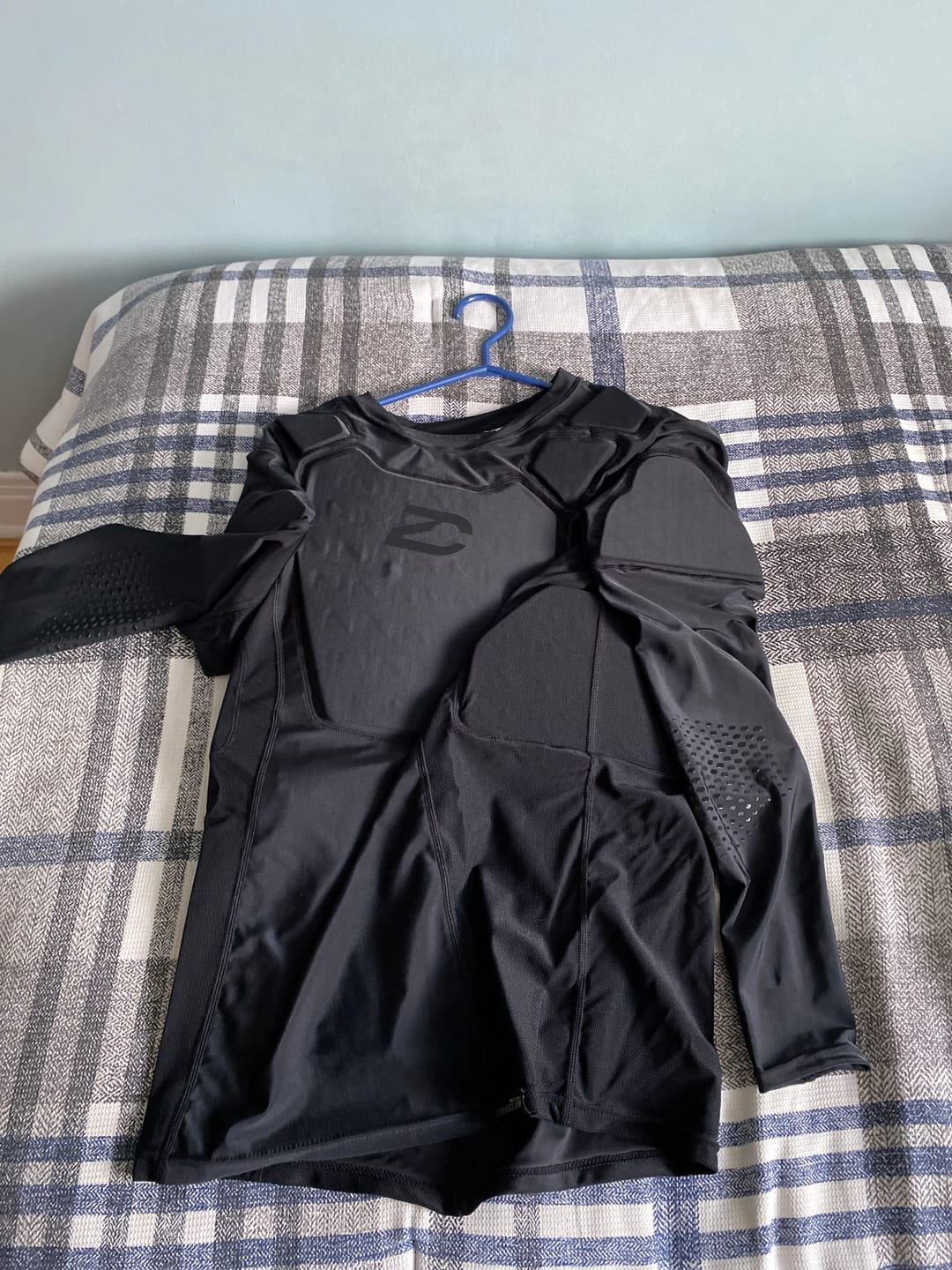 Customer photo review of ZPS-PRO LONG SLEEVE HOCKEY REFEREE PADDED SHIRT