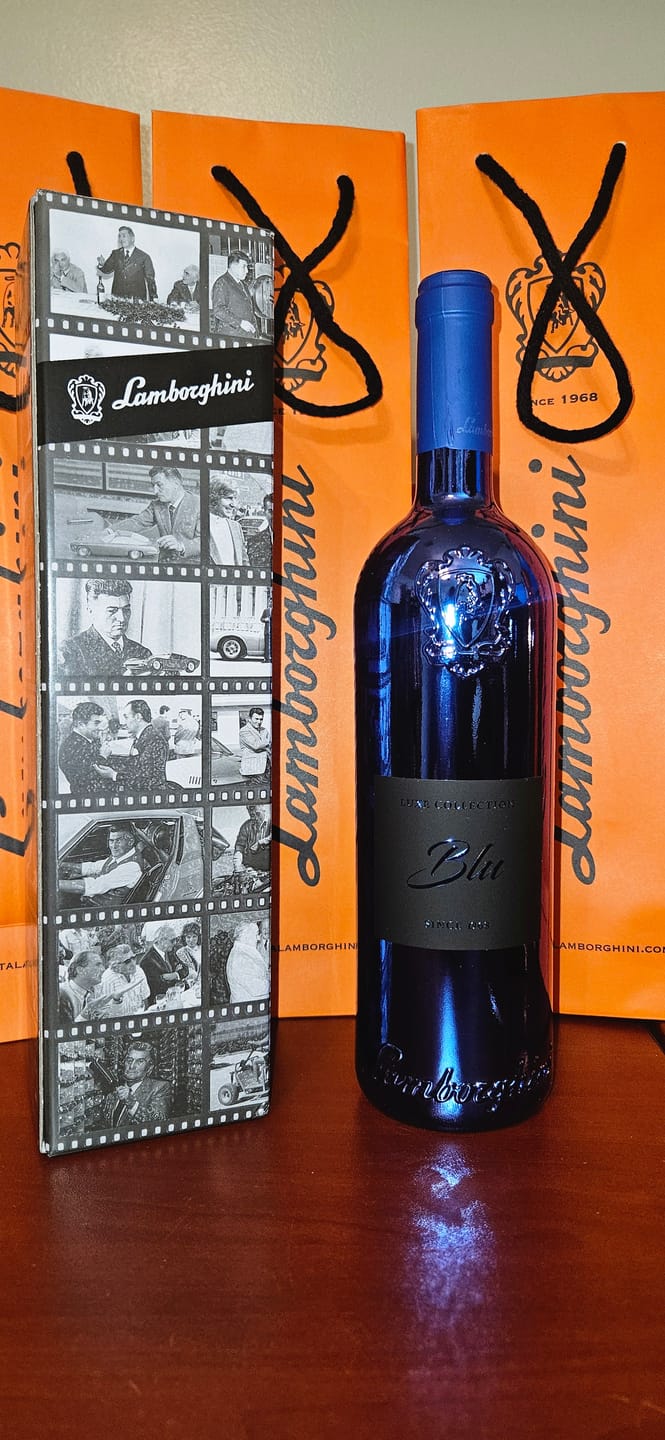 Customer photo review of Lamborghini Legacy Luxe Collection – Signature Series