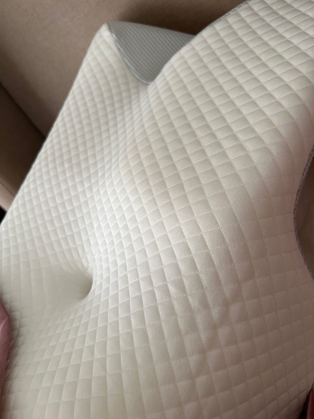 Customer photo review of Almohada Cervical Viscoelástica Sueño Profundo