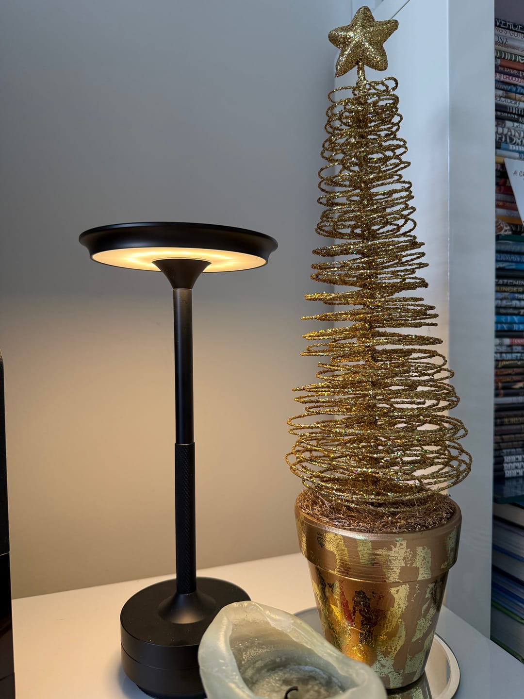 Customer photo review of Cordless Modern Aura Table Lamp - Cordless Table Lamp with Touch Control & Modern Nordic Design