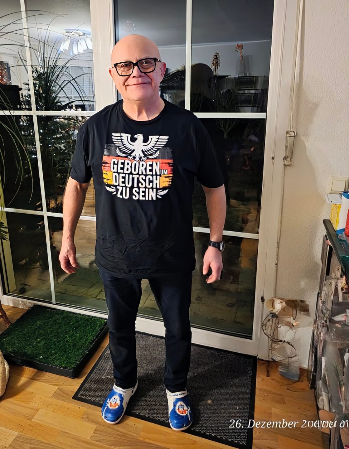 Customer photo review of Deutsch sein - Basic Shirt Unisex