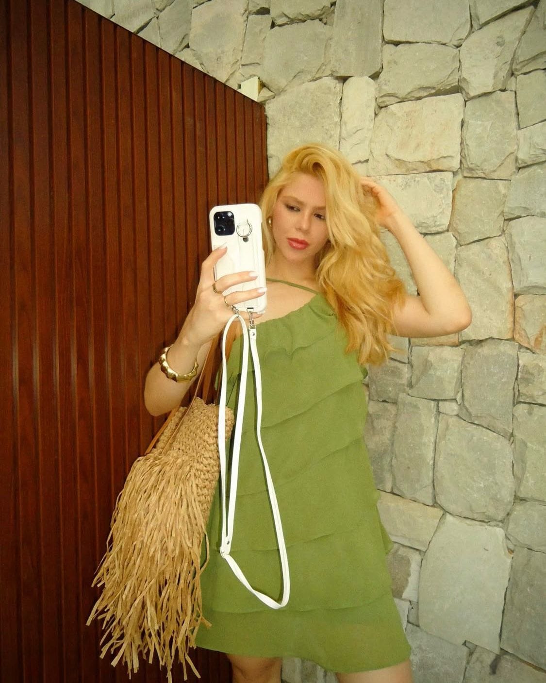 Customer photo review of Chaveiro Bag By Gab Shimitt