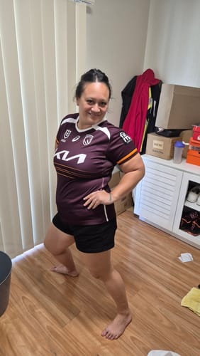 Customer photo review of 2026 Brisbane Broncos Home Jersey - Women's