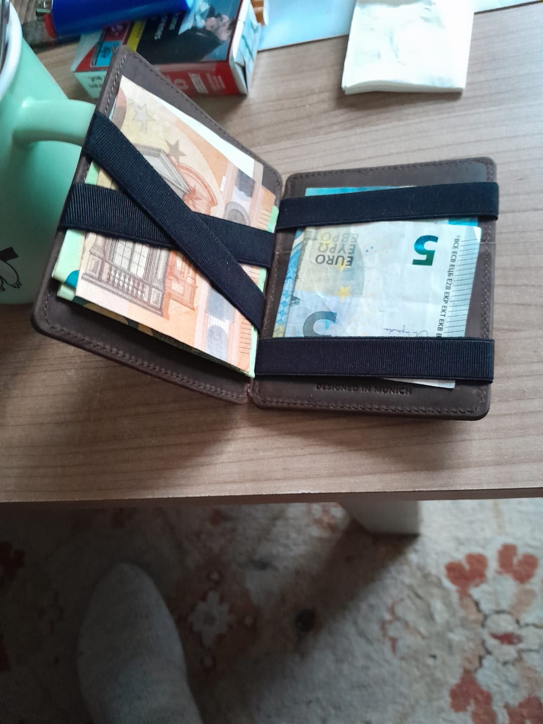 Customer photo review of Flap Boy Slim - Magic Wallet without Coin Pocket