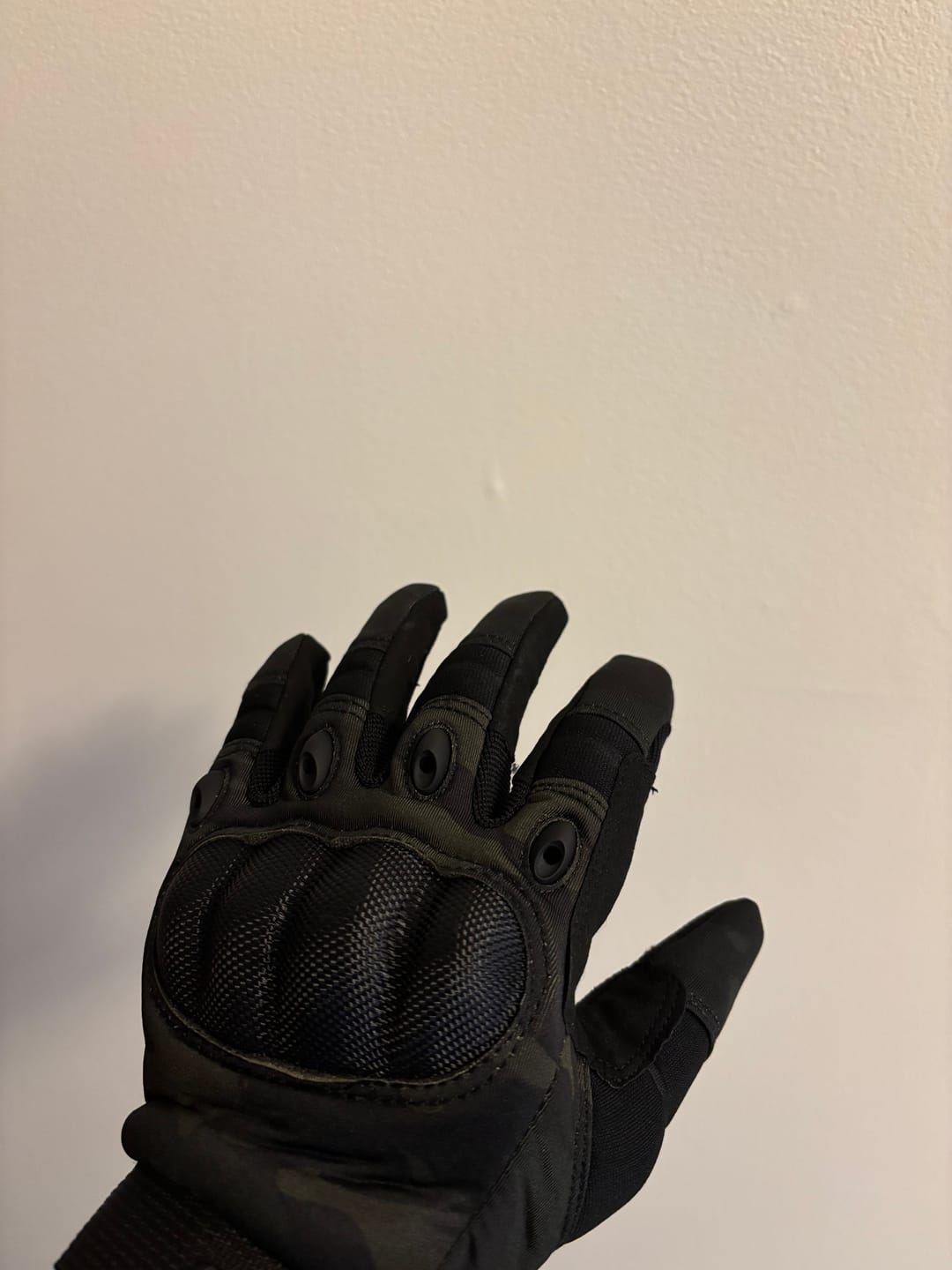 Customer photo review of KNUCKLE PRO (BLACK MULTICAM®)