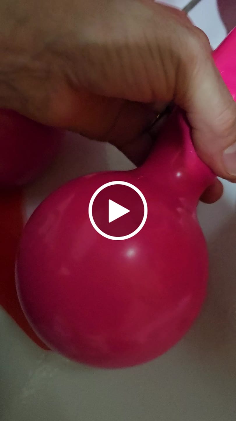 Customer video review of Halter Bola Emborrachado