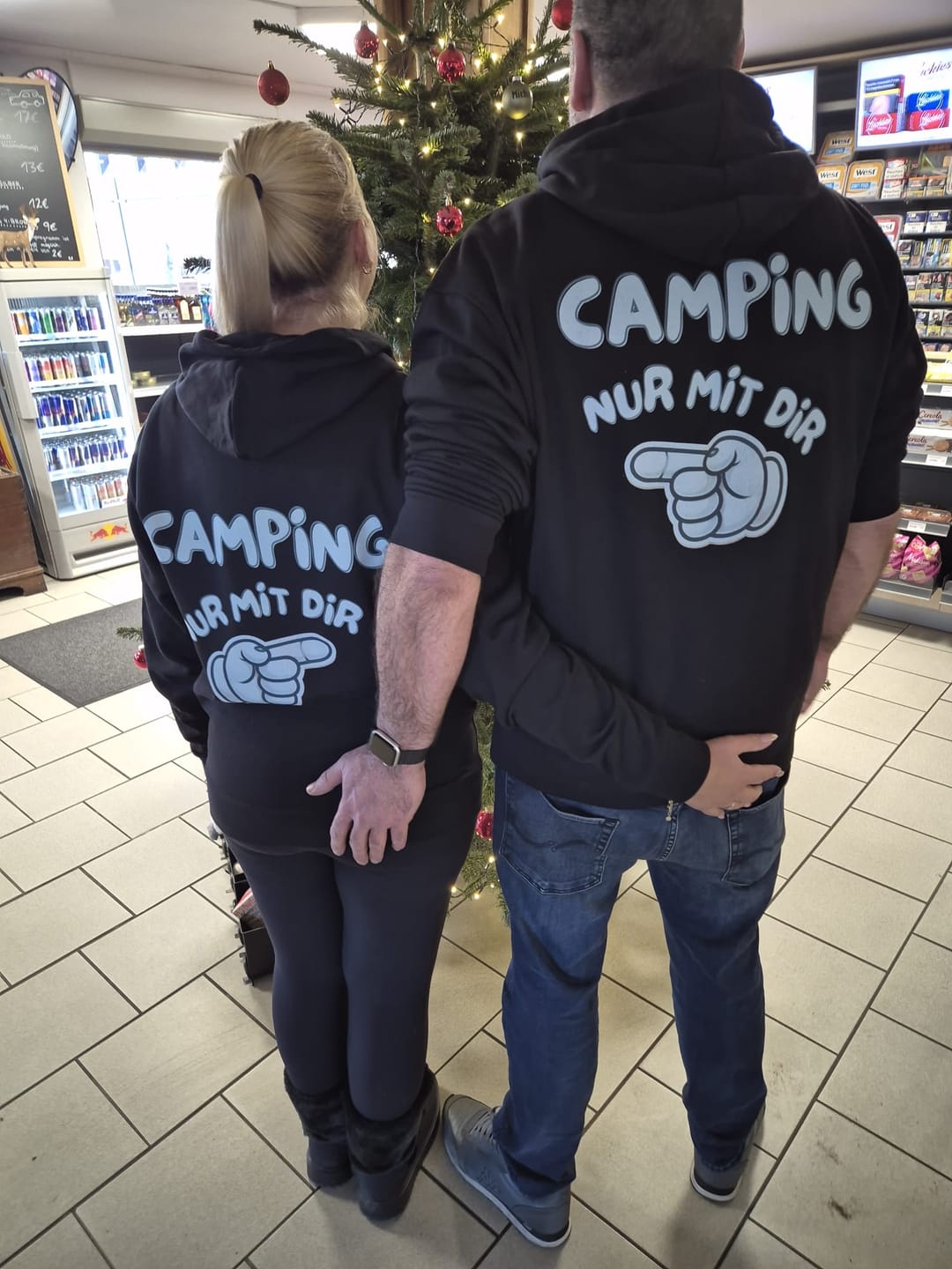Customer photo review of Nur mit dir links - Rückendruck | Premium Hoodie unisex