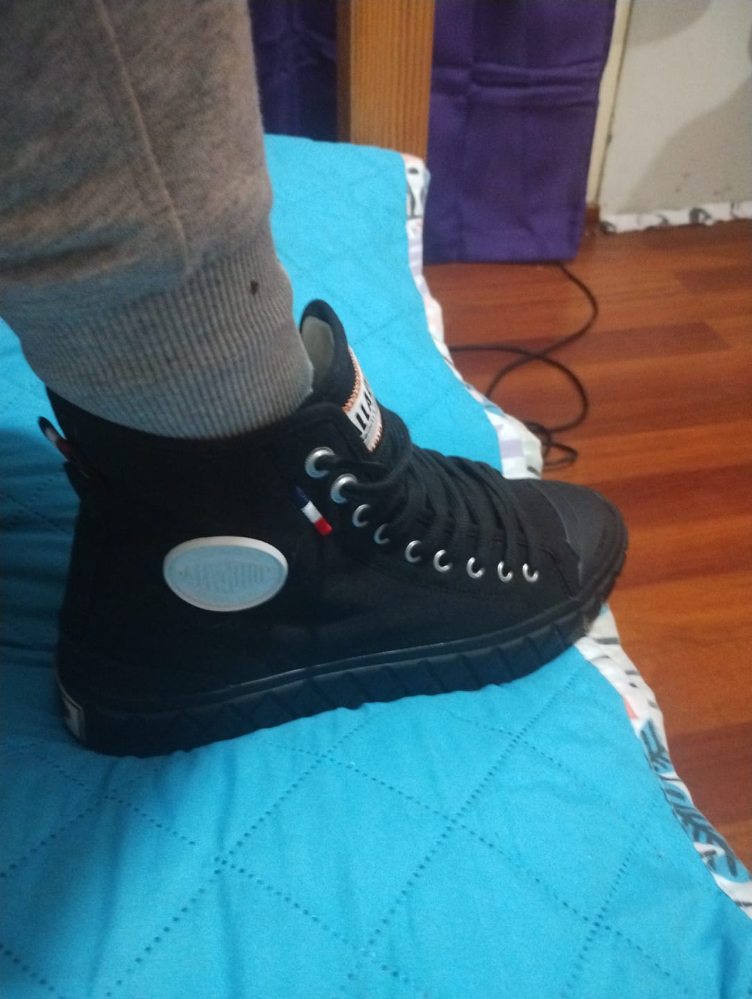 Customer photo review of Zapatilla Palladium Palla Ace Cvs Mid Unisex Mono Negro