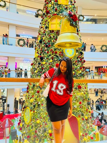 Customer photo review of Star Player Oversize Jersey Red