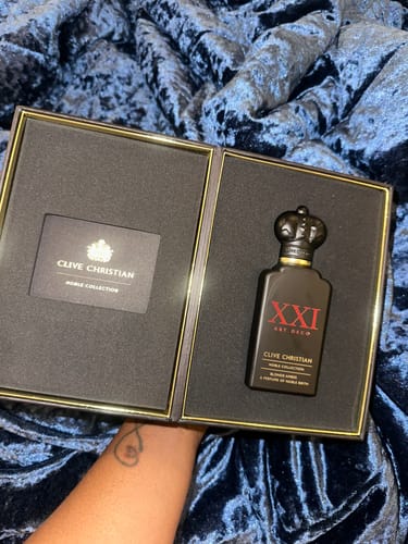 Customer photo review of Clive Christian Art Deco Blonde Amber