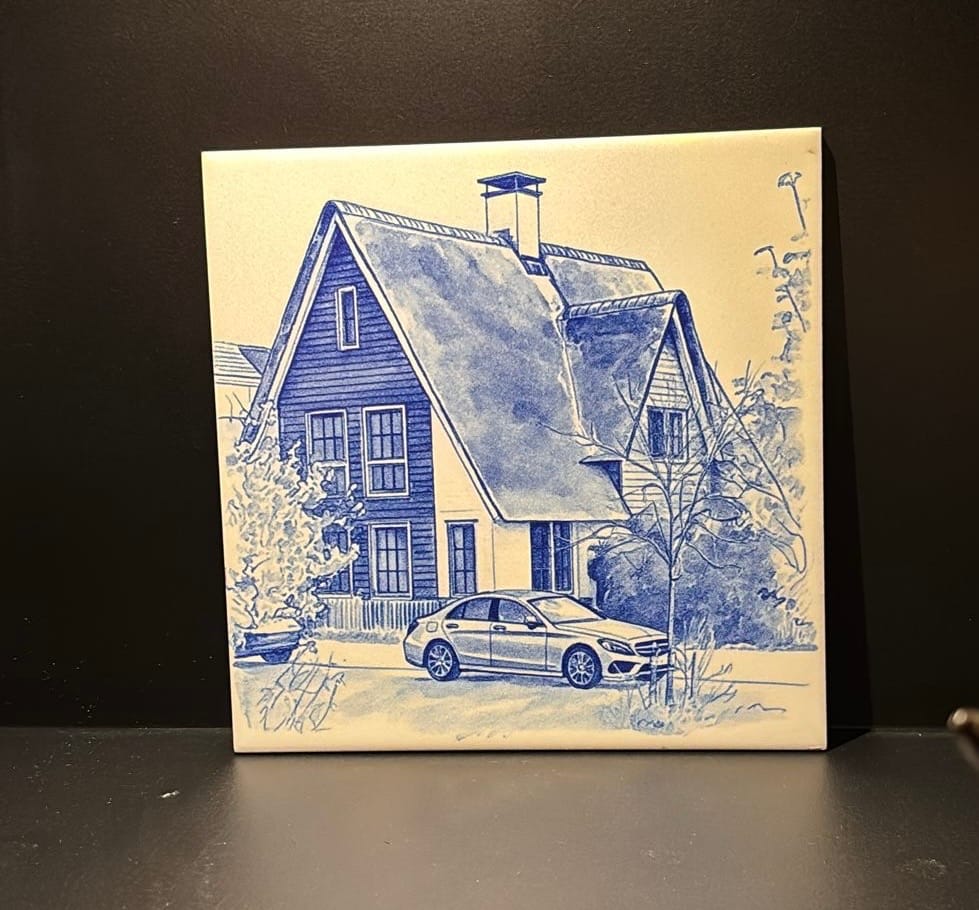 Customer photo review of Delfts Blauw tegeltje bedrukken met eigen huis