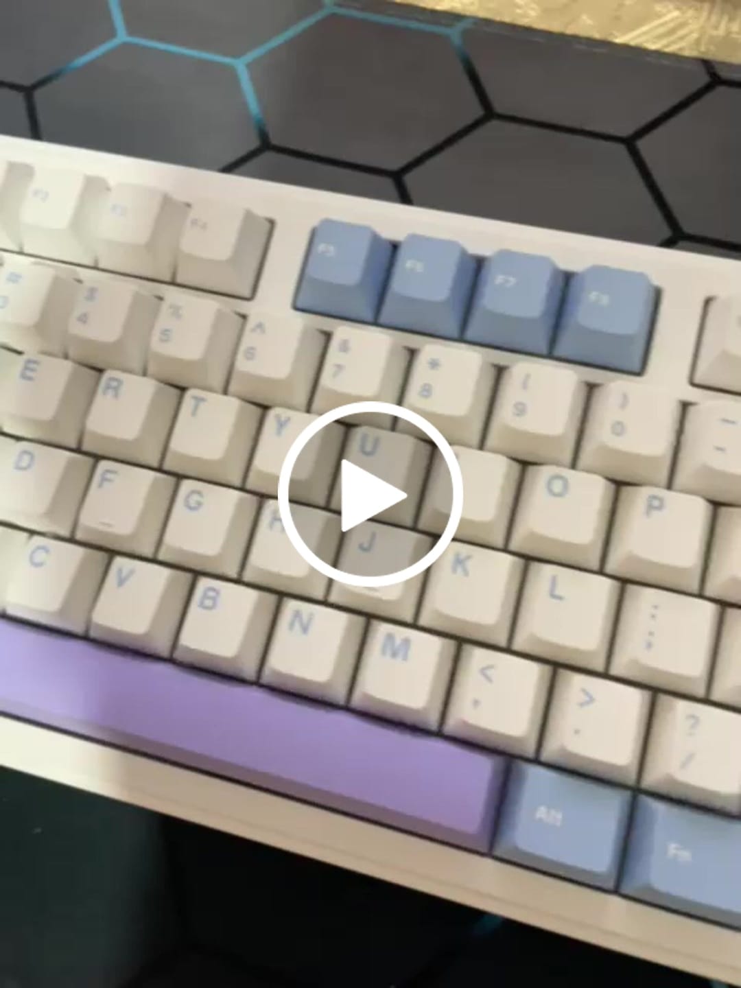 Customer video review of ATK A87 Mekanik Klavye