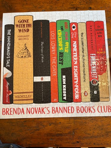 Customer photo review of Banned Books Club 500-Piece Puzzle