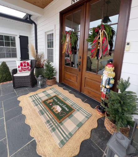 Customer photo review of Christmas Tradition Wreath Ribbon