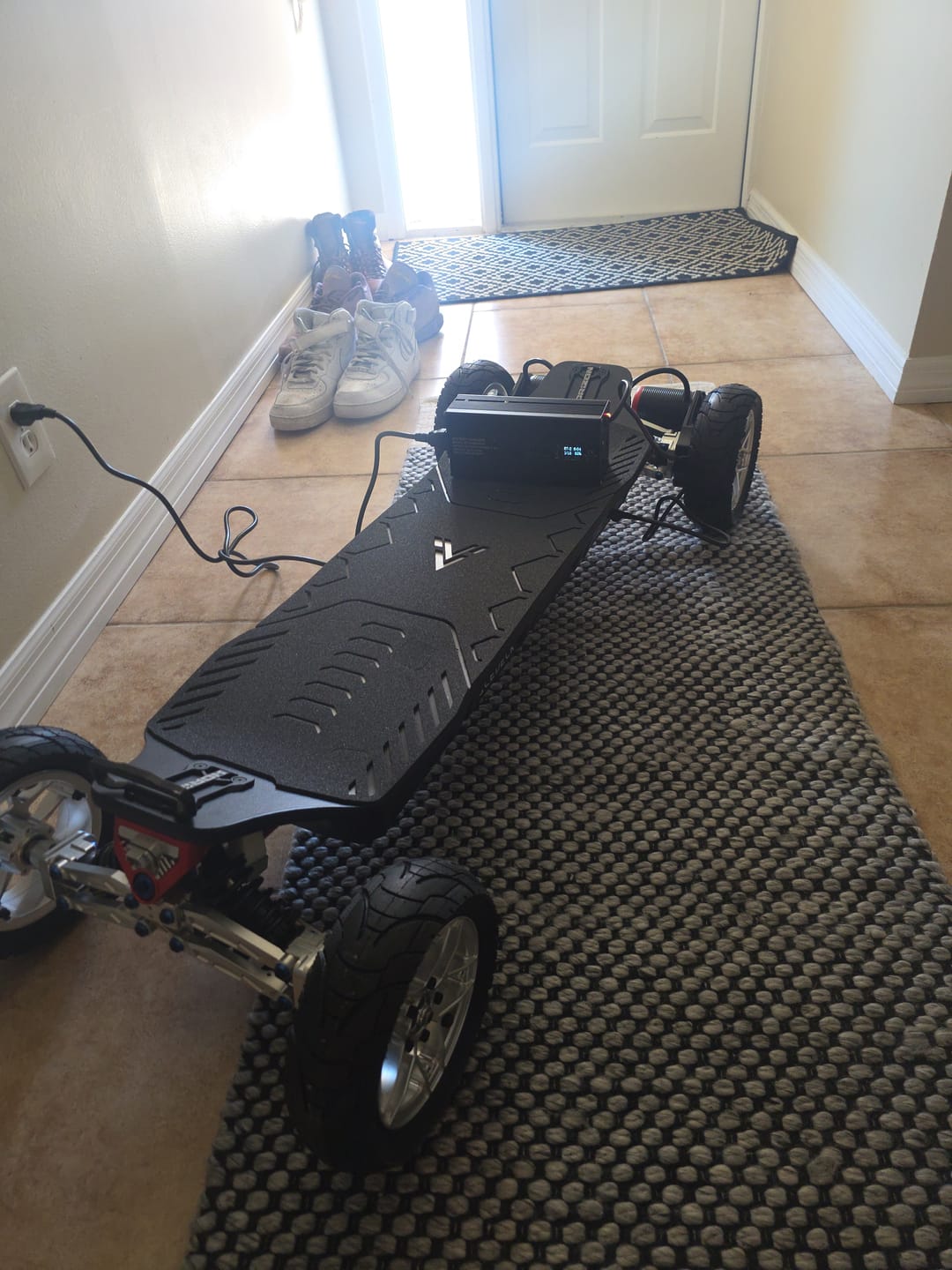 Customer photo review of Acedeck® Horizon Electric Skateboard【Boss Special Offer】