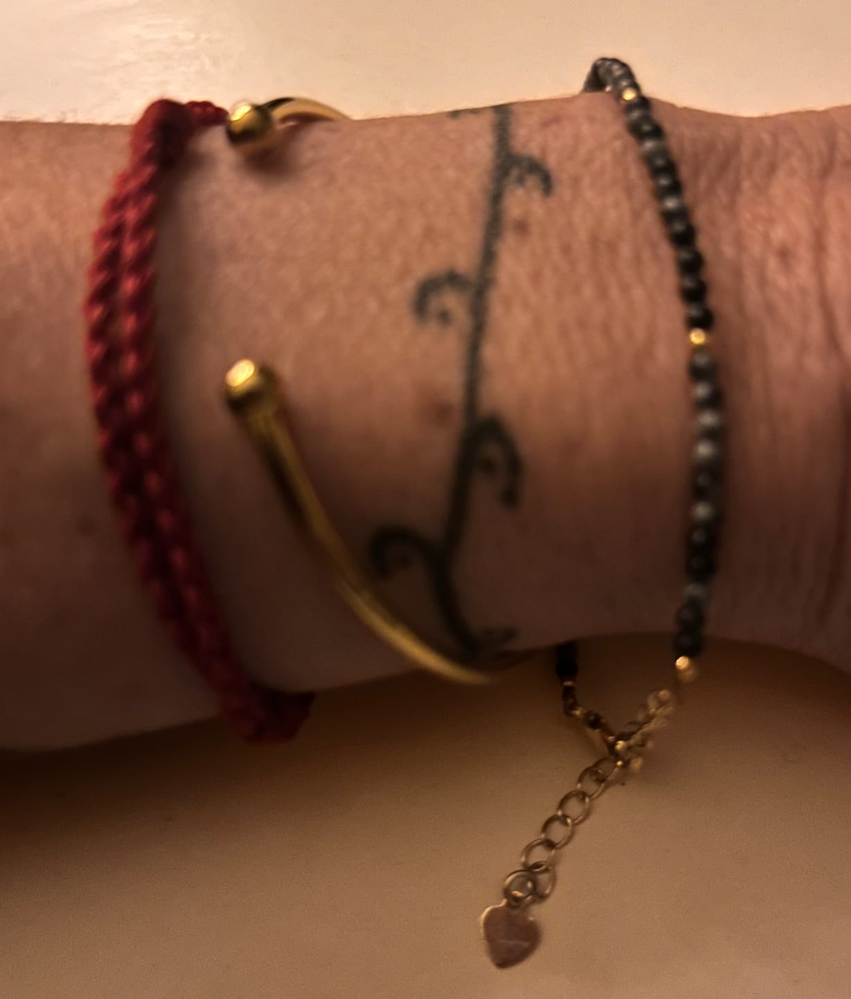 Customer photo review of Obsidian Armband - Schneeflocken Obsidian