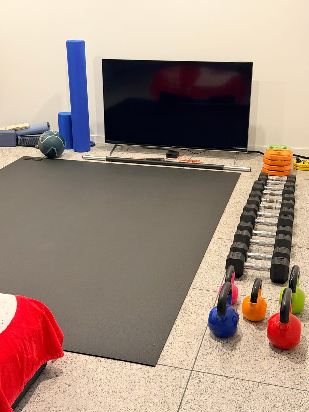 Customer photo review of Miramat® Giga - 244cm x 183cm - Ultra Large Exercise Mat - Sold Out