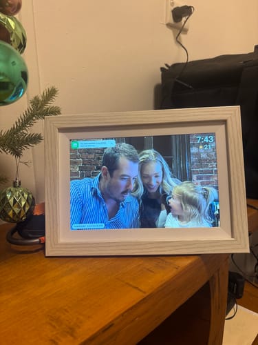 Customer photo review of Digital Photo Frame