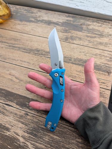 Customer photo review of Microtech Amphibian Ram Lok S E Blue Aluminum Fluted, 4.0″ M390MK Blade, Made in USA (137RL-10FLBL)