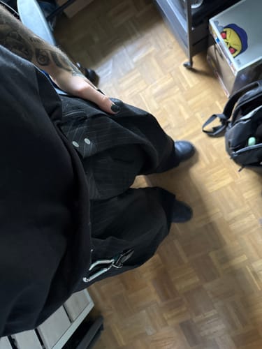 Customer photo review of American Vintage Double Pleat Design Curved Knife Pants