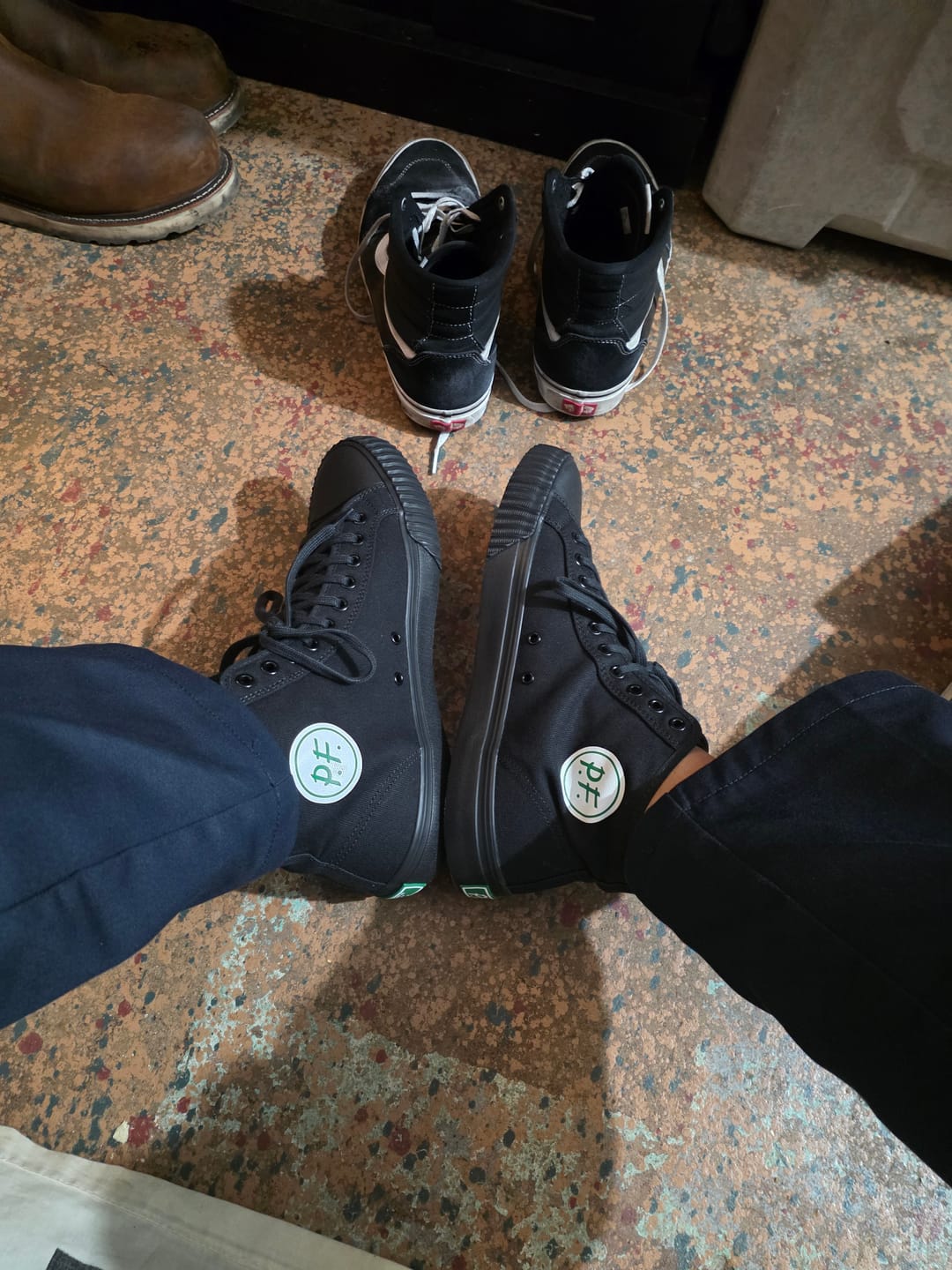 Customer photo review of 1993 Center High-Top Black
