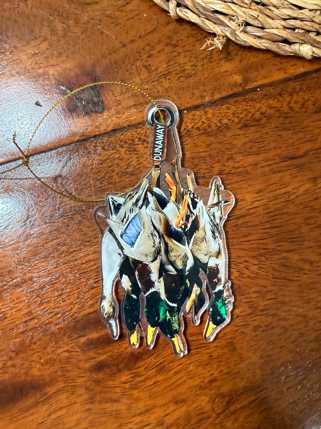 Customer photo review of Personalized Hunting Dog Christmas Ornament with Duck – Custom Name Lab Retriever Holiday Decor