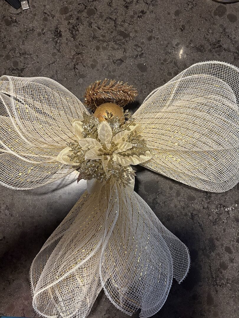 Customer photo review of White Iridescent Deco Mesh Metallic Stripes - 10 Inch x 10 Yards