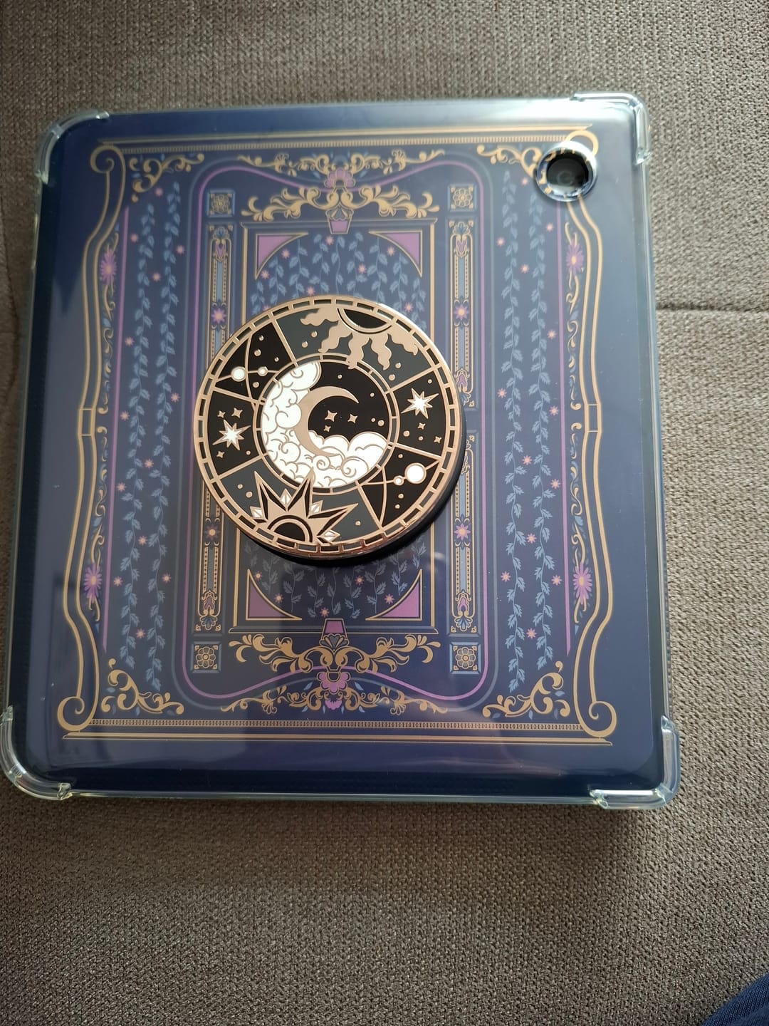 Customer photo review of Literati Kindle Sticker Insert - Royal Blue