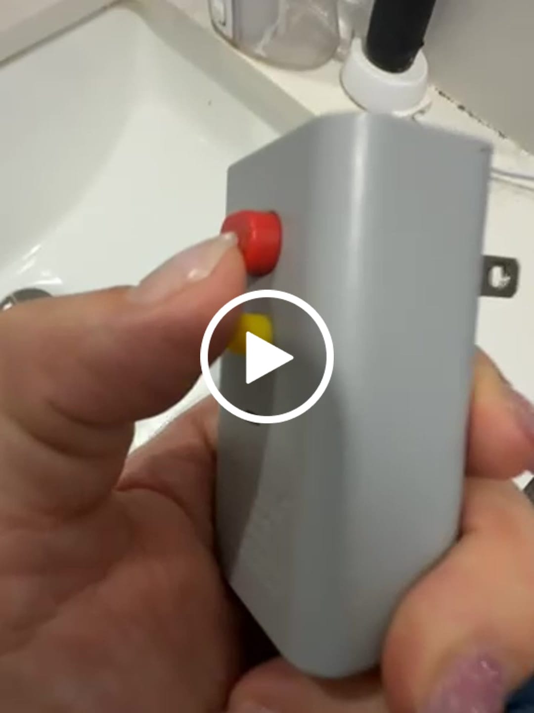 Customer video review of Laifen Swift · High-speed hair dryer
