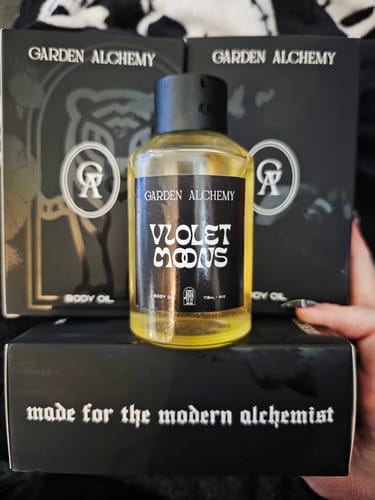 Customer photo review of VIOLET MOONS BODY OIL