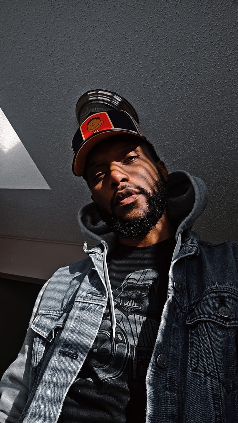 Customer photo review of OVERLORD X Peanuts: Franklin Trucker Cap
