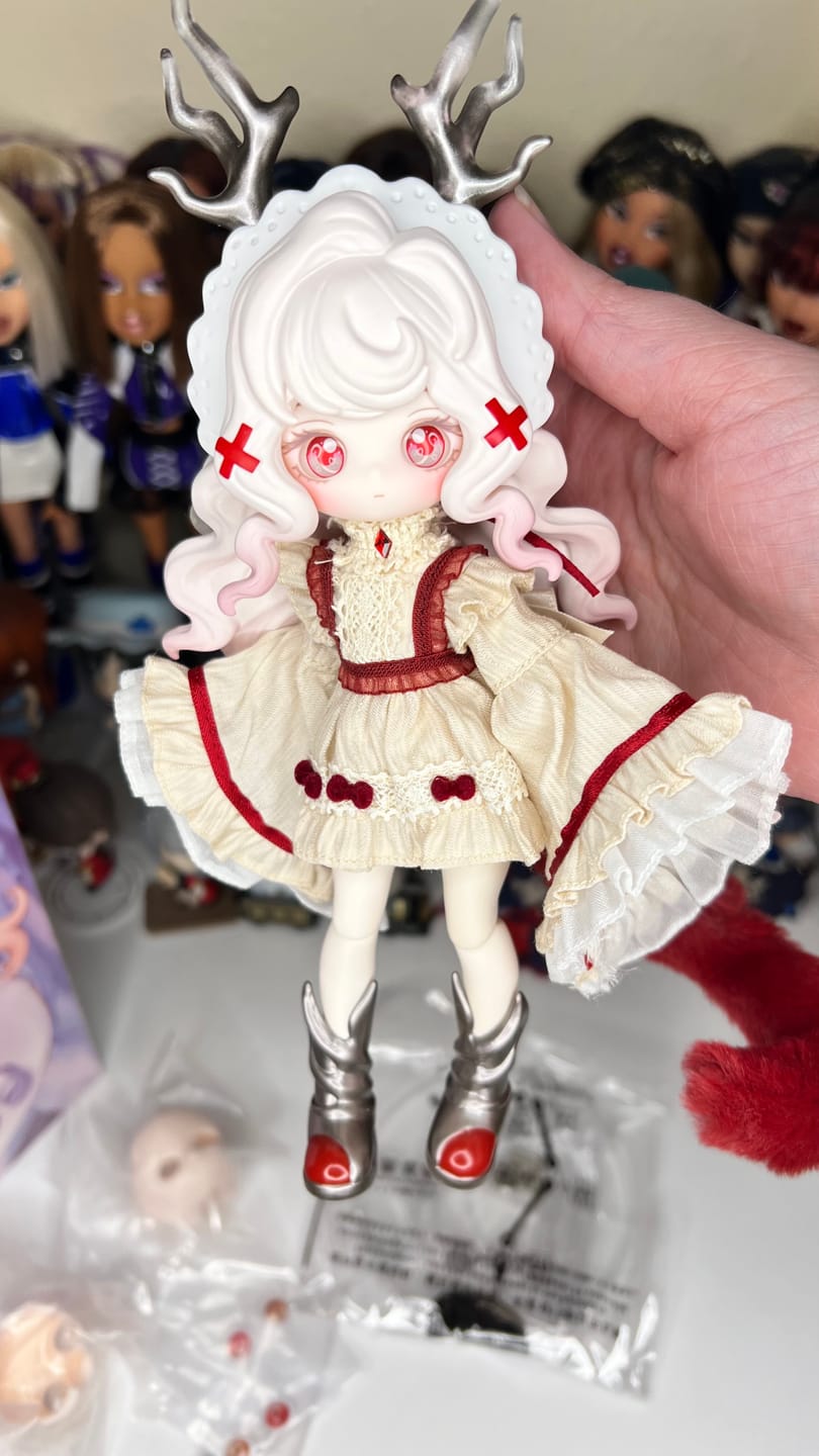 Customer photo review of The Lulu Elf Story 1/12 Action Figure BJD Blind Box