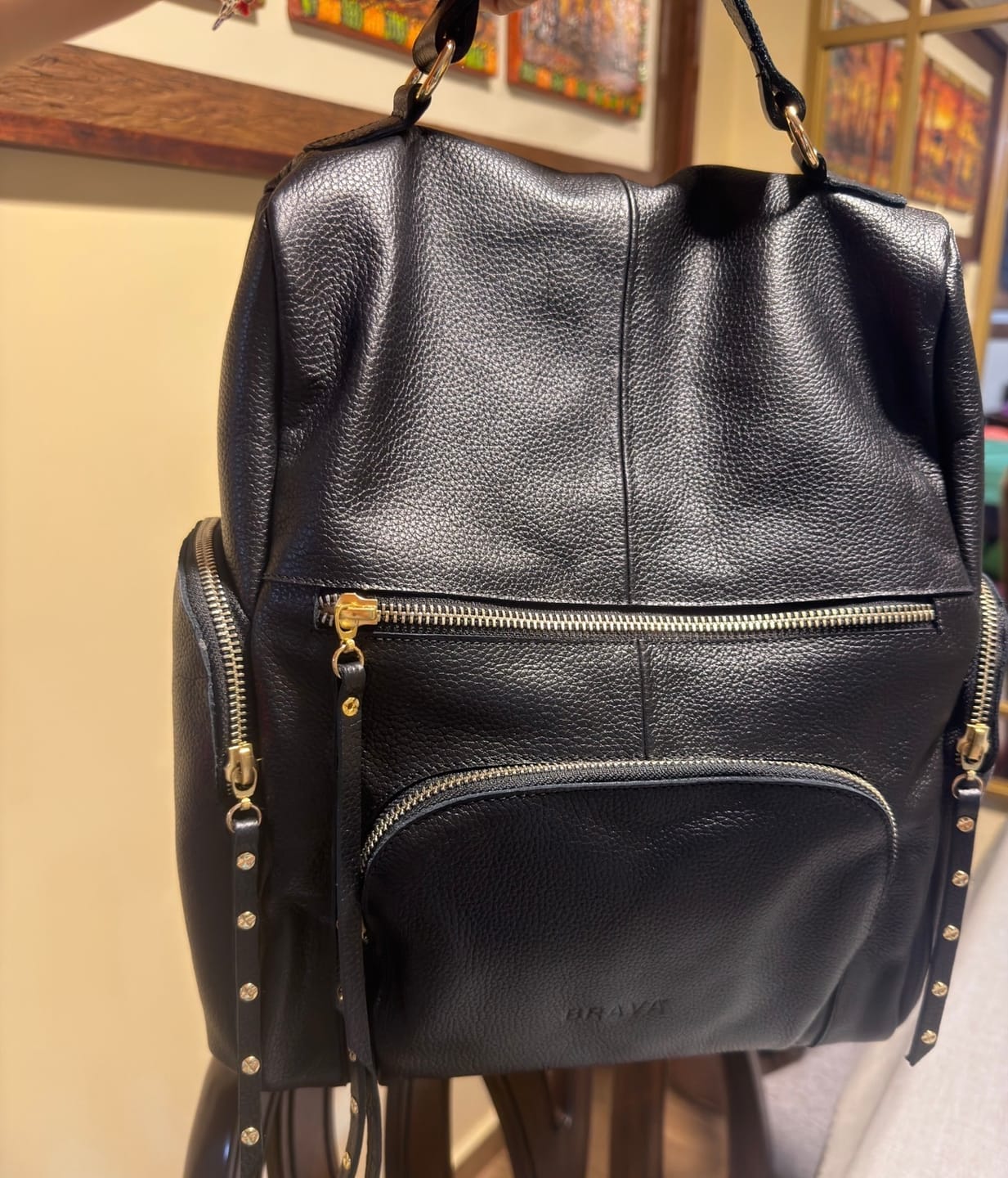 Customer photo review of Mochila de cuero modelo MARIE Negro