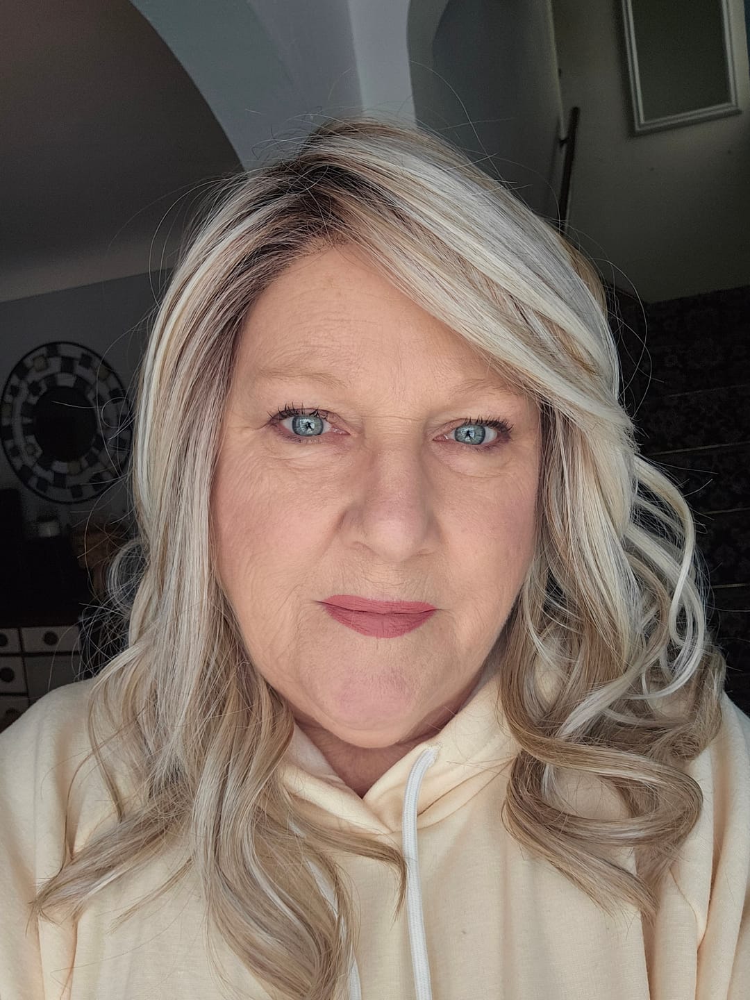Customer photo review of LOVE SPELL - Neutral Sand Blonde