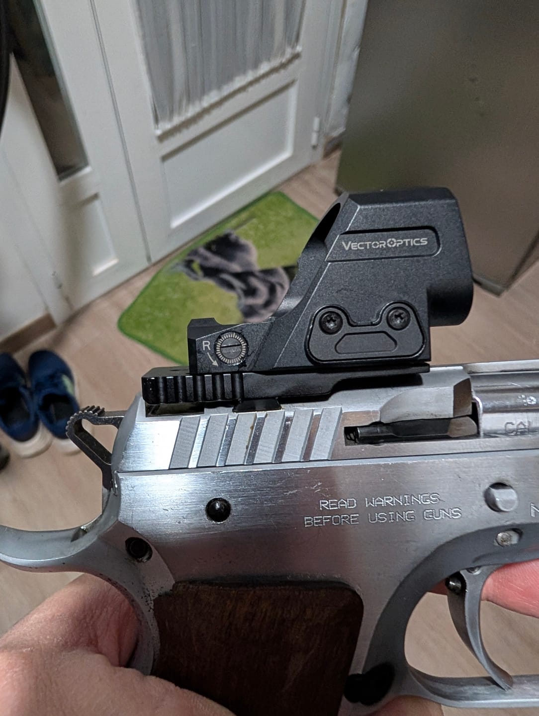 Customer photo review of Frenzy 1x24x29 GenII 6MOA Red Dot (SCRD-76）