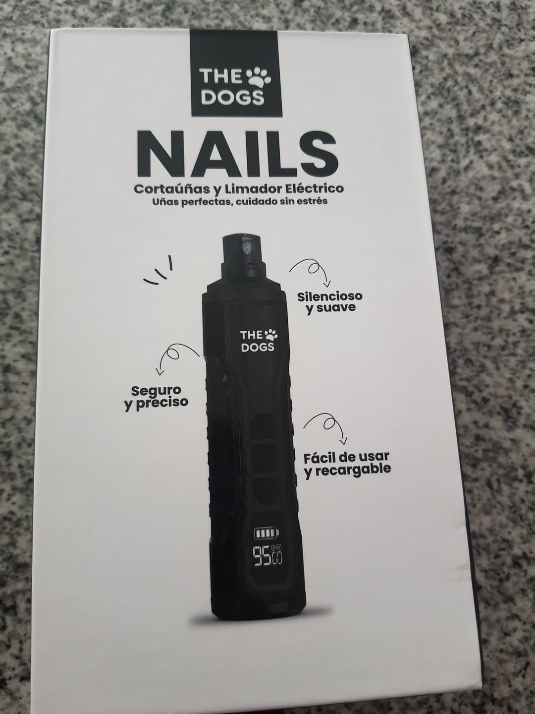 Customer photo review of Limador THE DOGS NAILS — Uñas cortas sin miedo, en casa