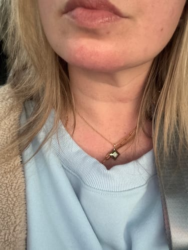 Customer photo review of Classic TANAOR Necklace
