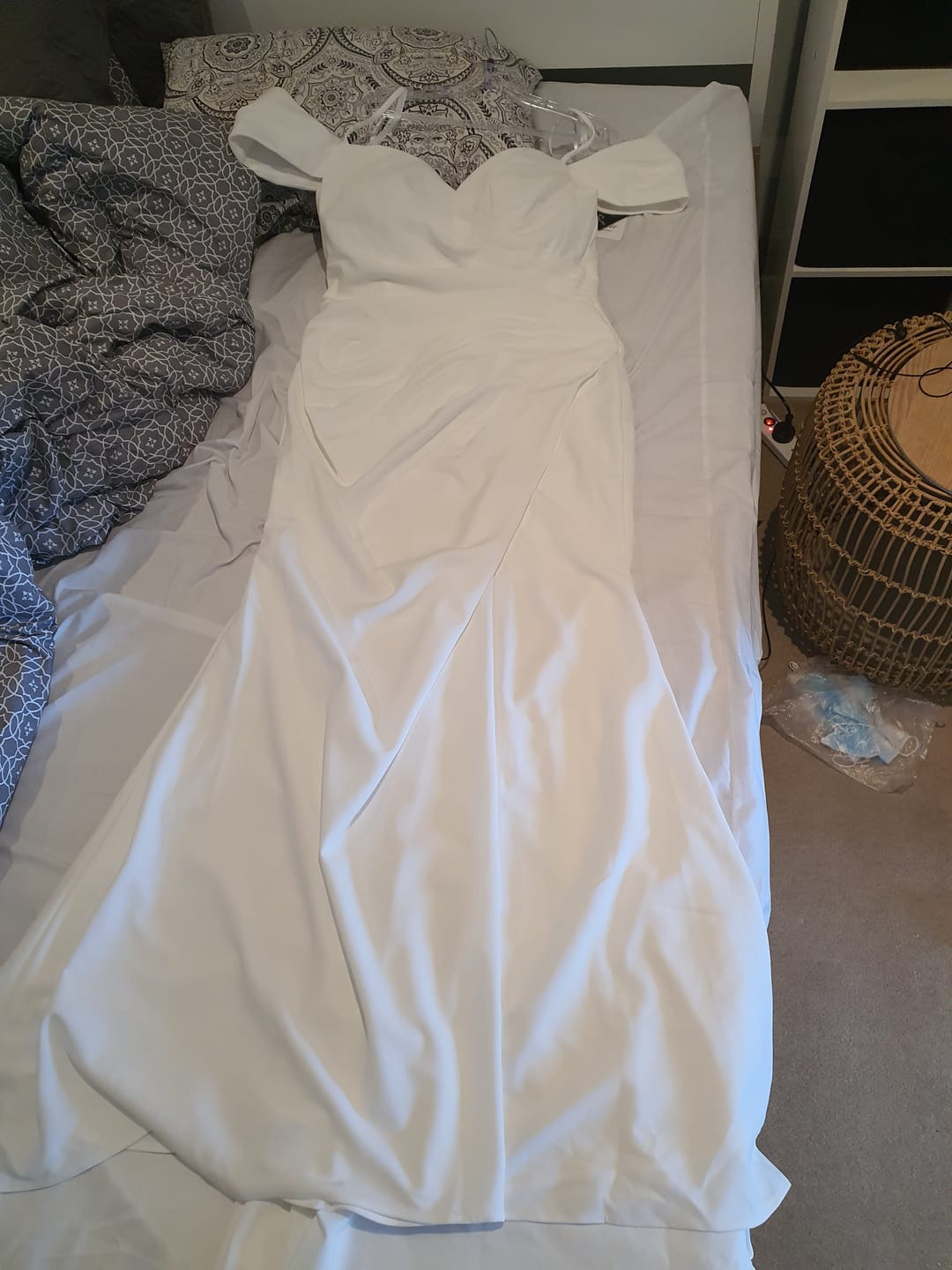 Customer photo review of Cinderella Divine KV1057W Crepe Off the Shoulder Dress