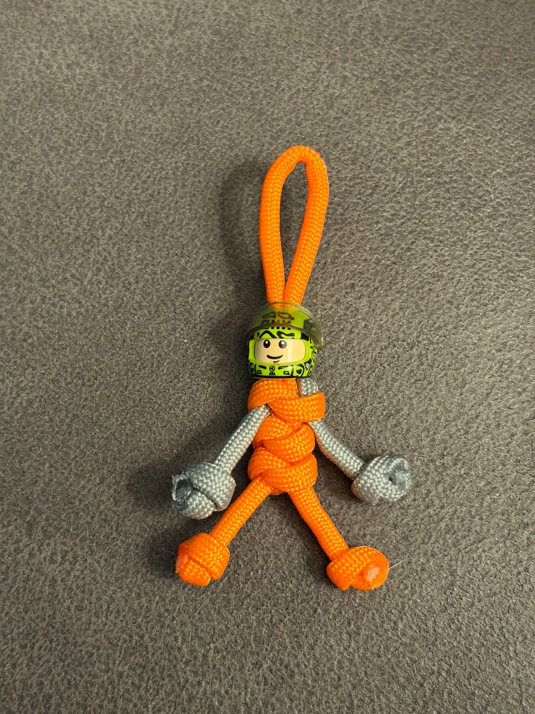 Customer photo review of Limited Edition 2025 Lando Norris Racing Paracord Buddy Keychain