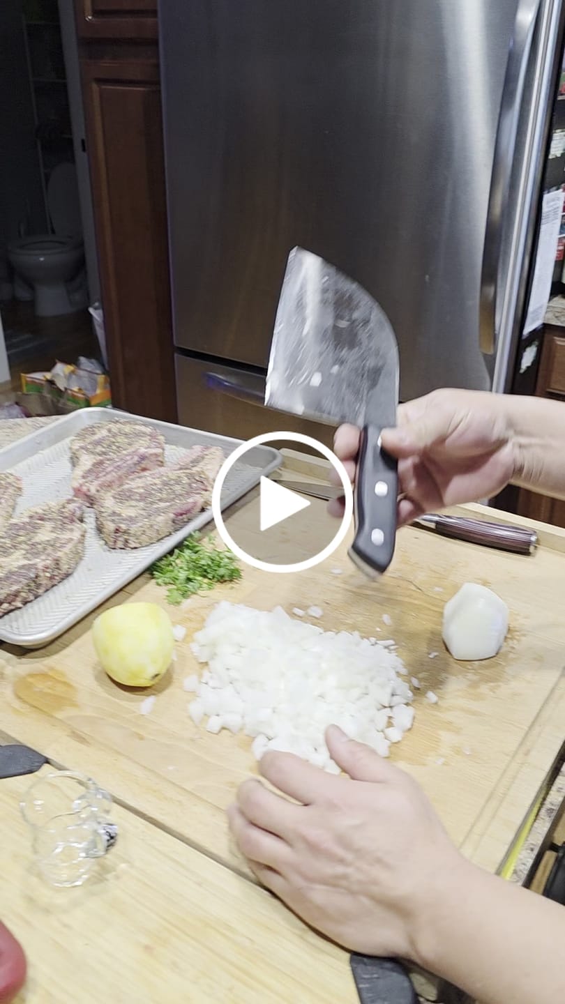 Customer video review of The Nikos Knife™