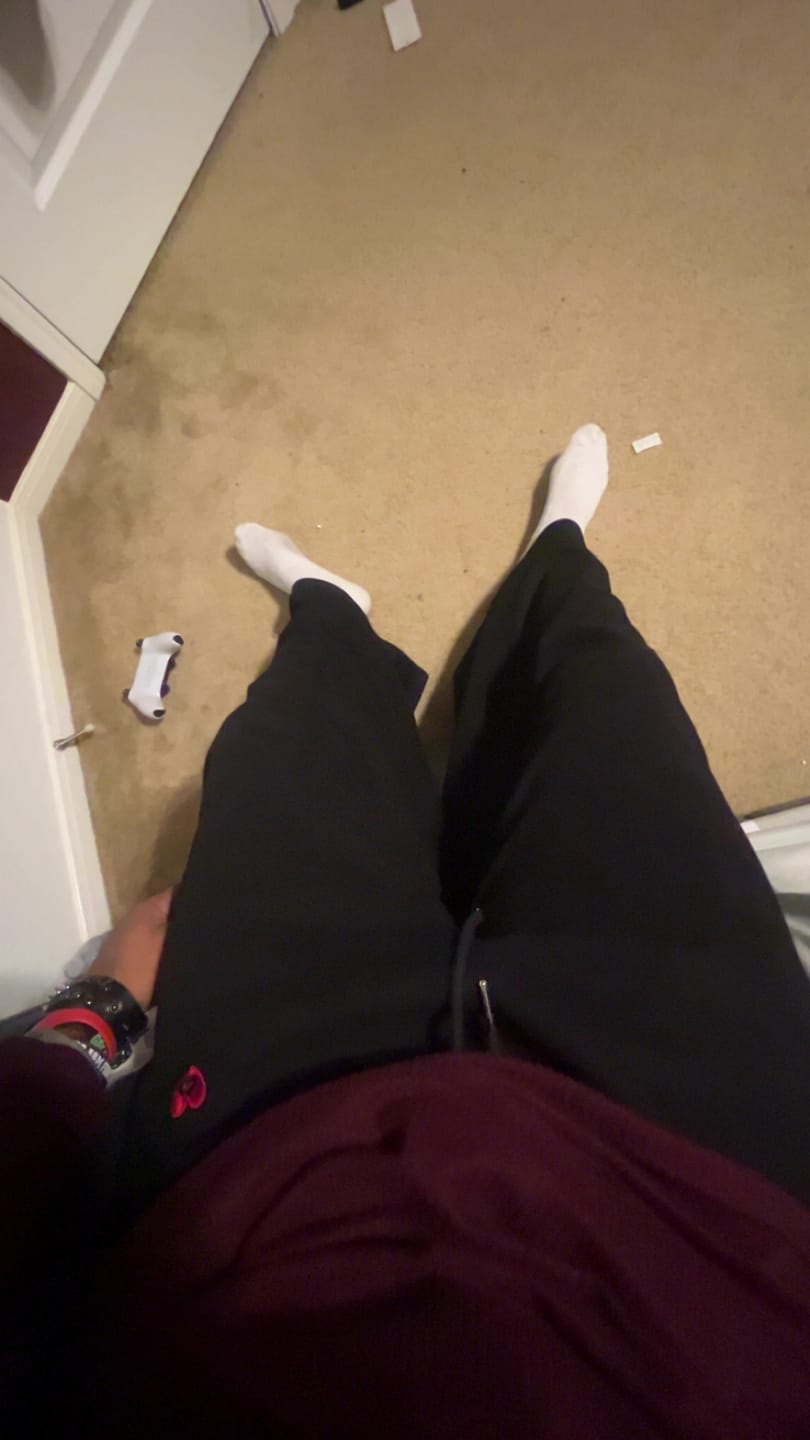 Customer photo review of Aelfric Eden Super Baggy Barrel Sweatpants