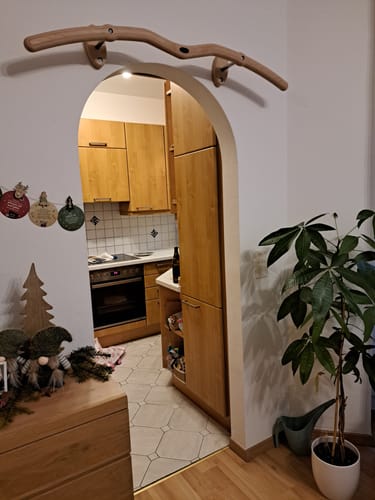 Customer photo review of Snake Pull-Up Bar - Klimmzugstange für die Montage an der Wand