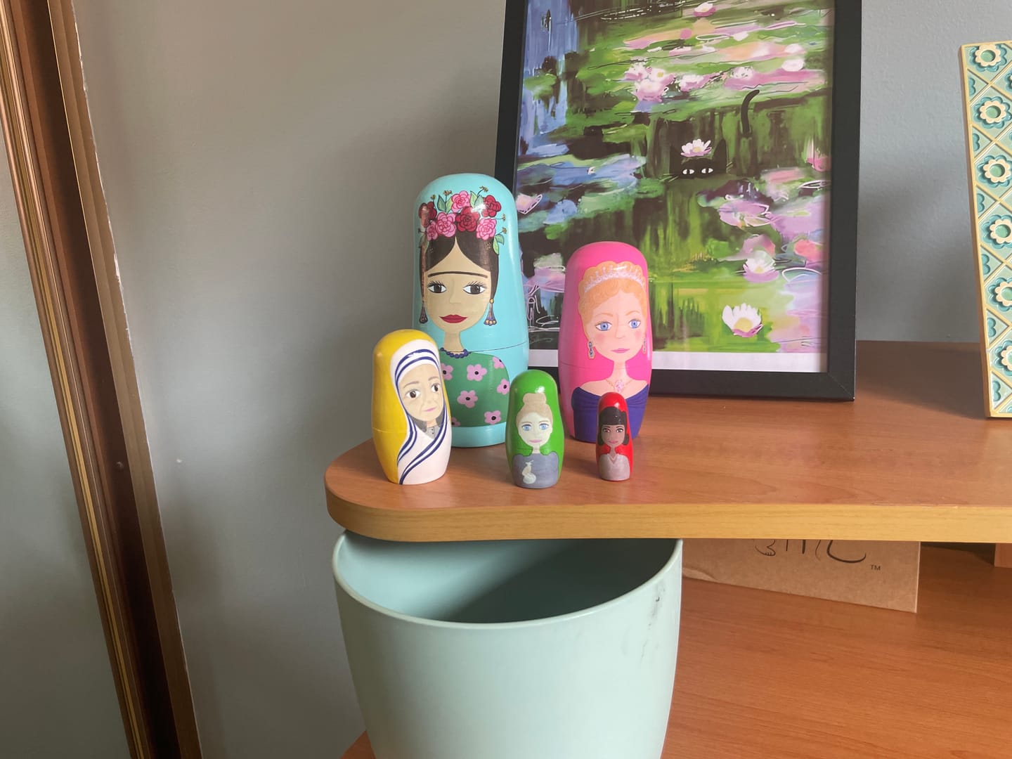 Customer photo review of Babushka Nesting Dolls - Inspirational Women of the World