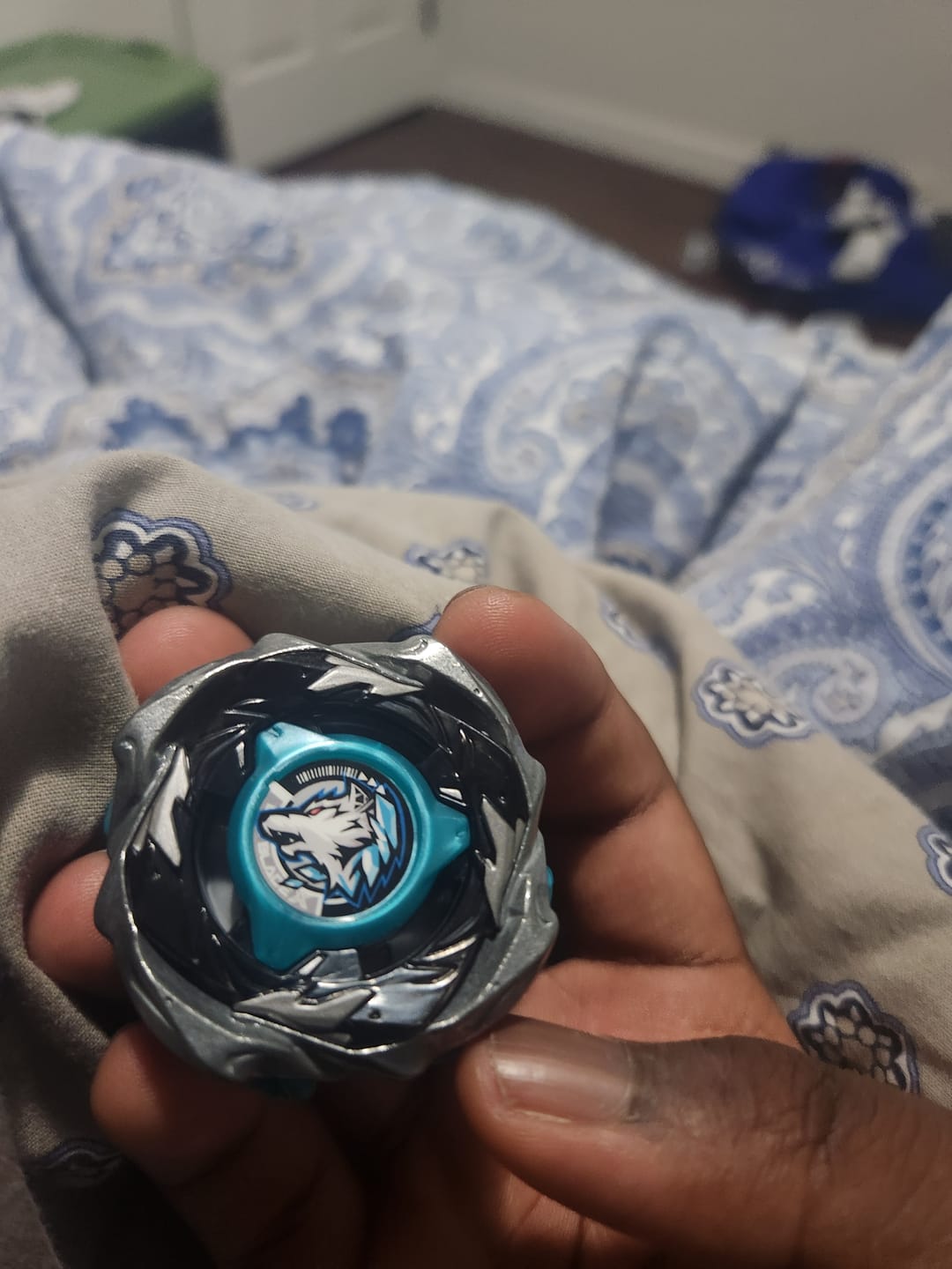 Customer photo review of Takara Tomy Beyblade X CX-10 Wolf Hunt F0-60DB