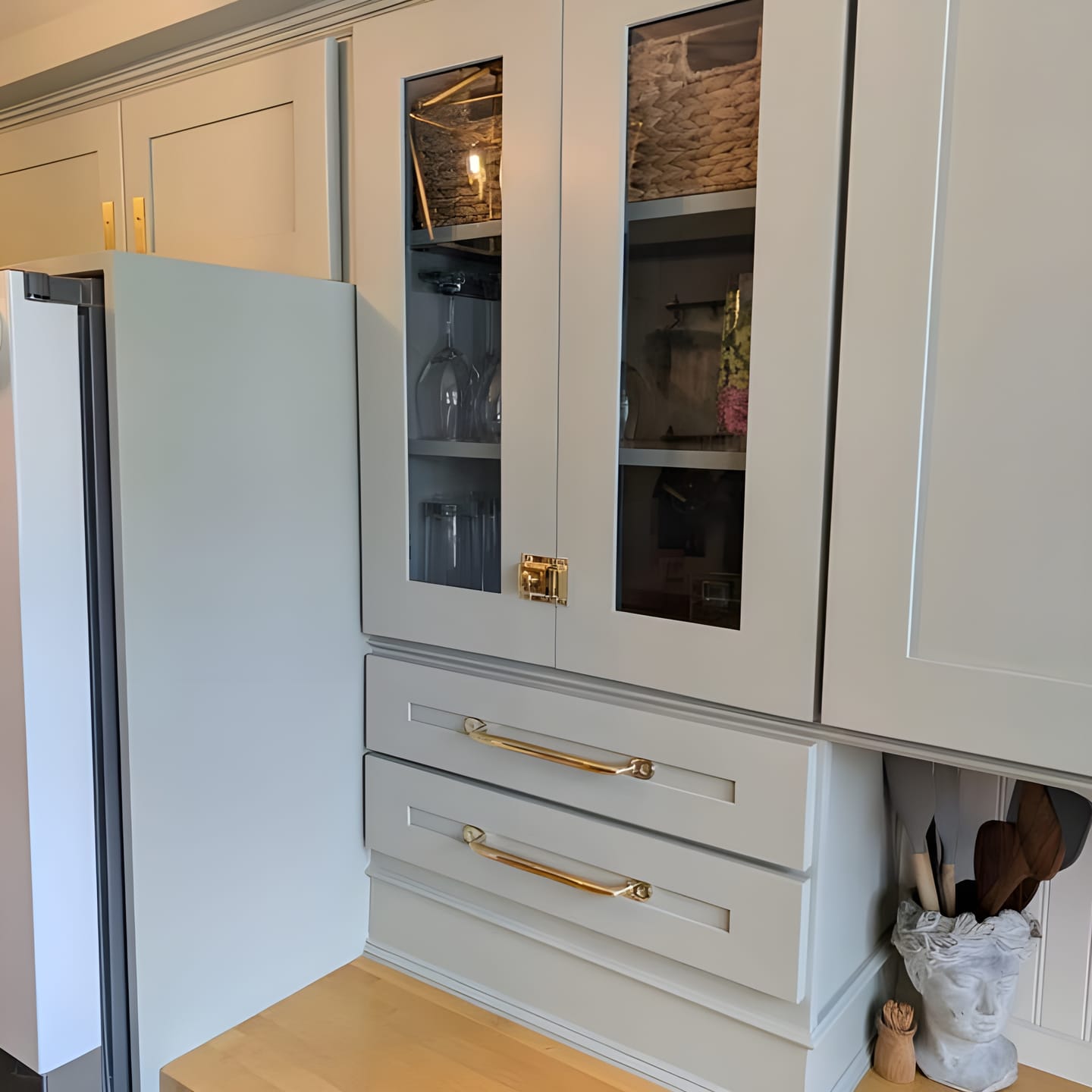 Customer photo review of Serene Cabinet Pulls - Unlacquered Brass Polished