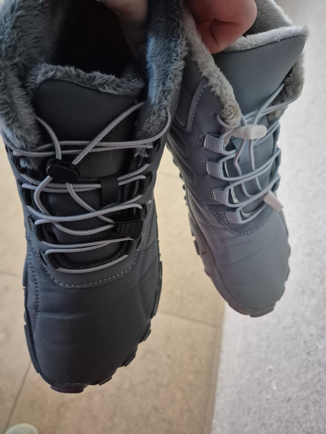 Customer photo review of מנור דרור - מגפי ברפוט