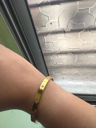 Customer photo review of Golden Line of Light Kada
