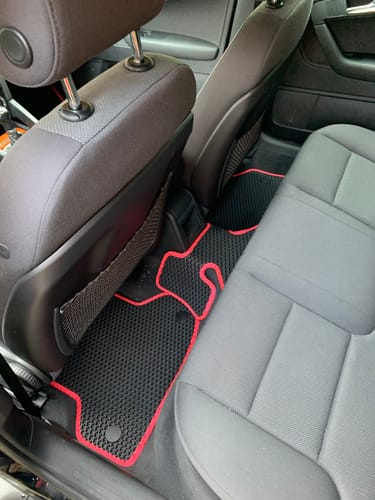 Customer photo review of Auto Fußmatten nach Maß - Komplettset
