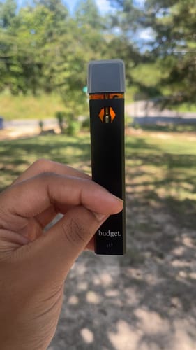 Customer photo review of 1 Gram THC-P Blend Vape Pen | Pink Gummy - Indica